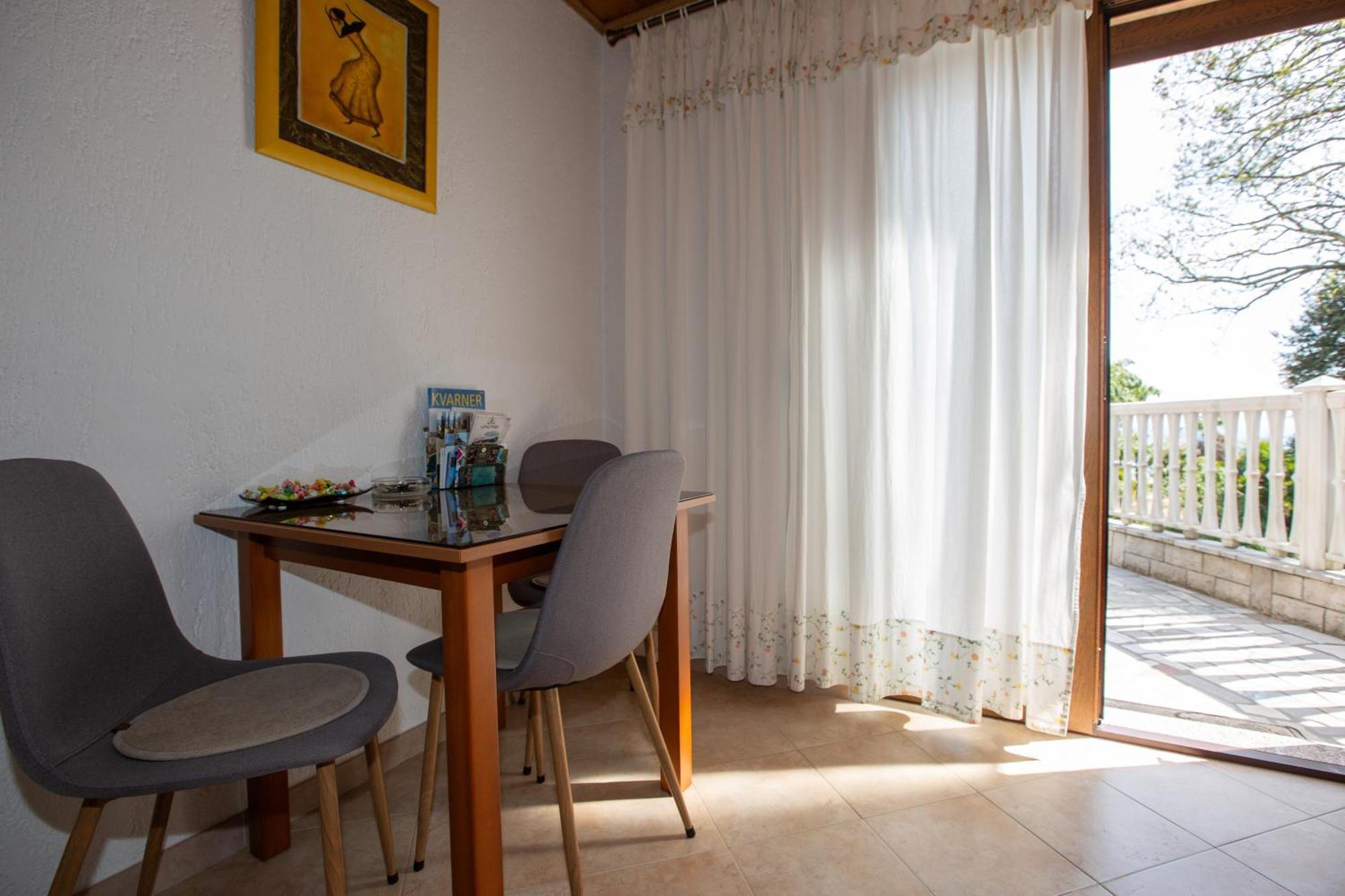 Apartments Villa Salona Opatija Luaran gambar
