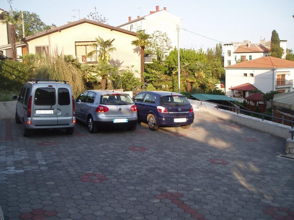 Apartments Villa Salona Opatija Luaran gambar
